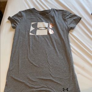 under armour grey shirt